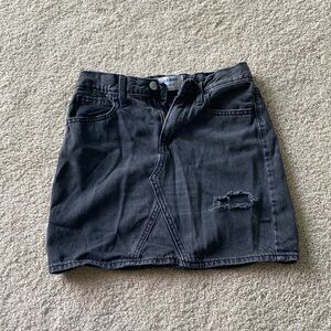 Girls Black jean skirt L (10-12)